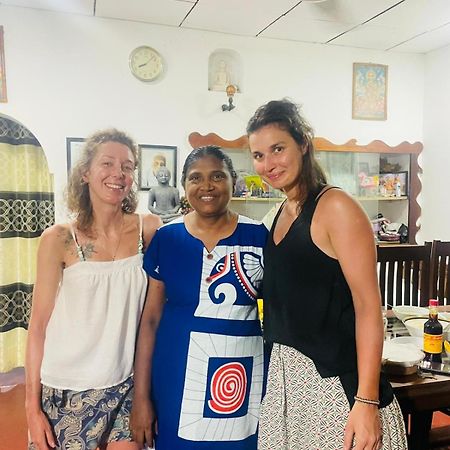 Chithra Homestay Тангале Екстериор снимка