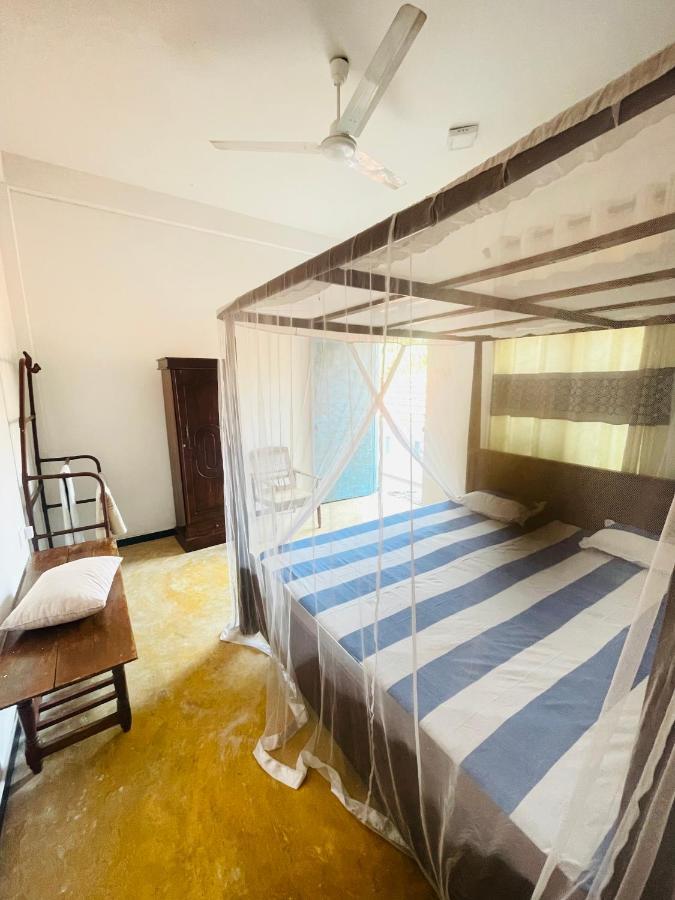 Chithra Homestay Тангале Екстериор снимка