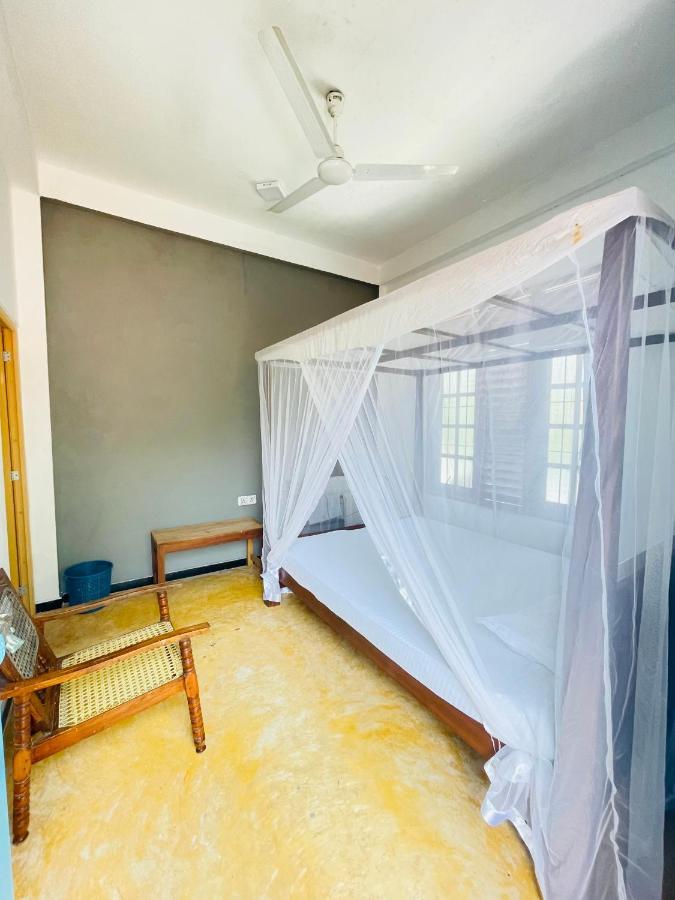 Chithra Homestay Тангале Екстериор снимка