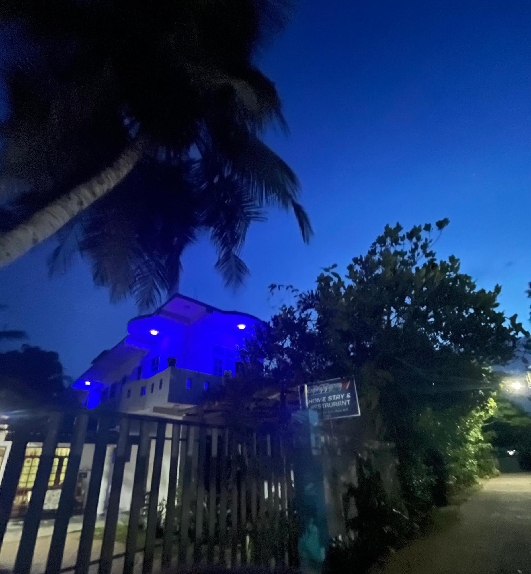 Chithra Homestay Тангале Екстериор снимка