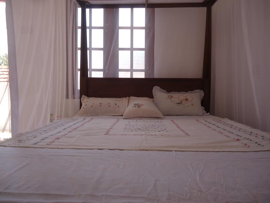 Chithra Homestay Тангале Екстериор снимка