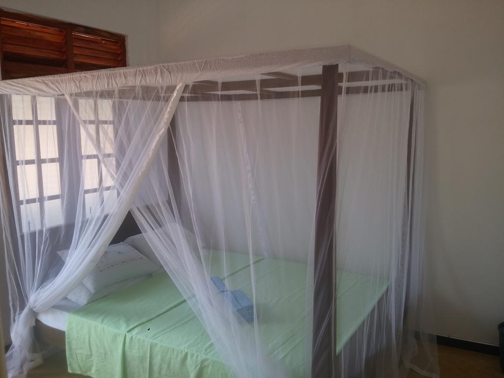 Chithra Homestay Тангале Екстериор снимка