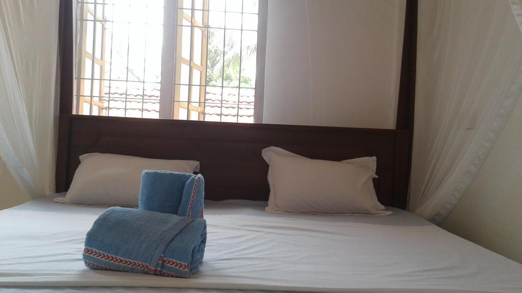 Chithra Homestay Тангале Екстериор снимка