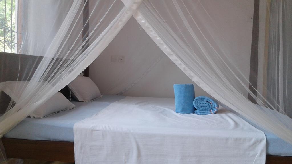 Chithra Homestay Тангале Екстериор снимка