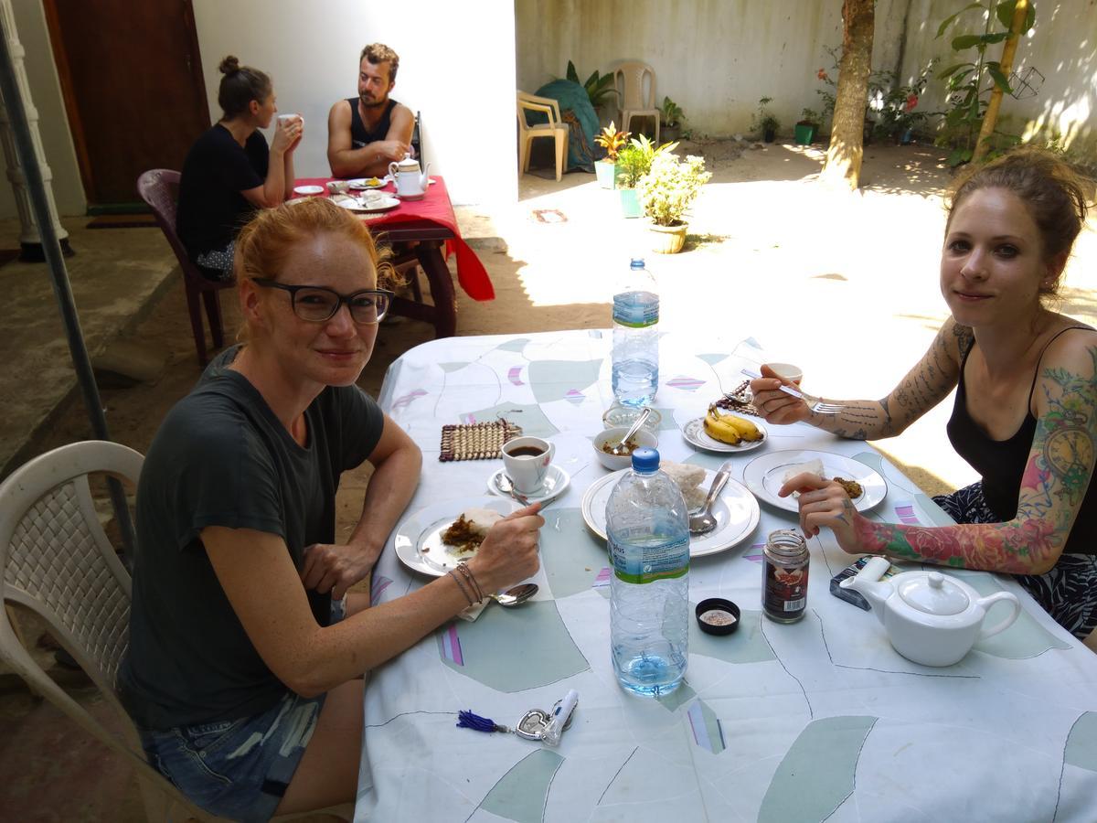 Chithra Homestay Тангале Екстериор снимка