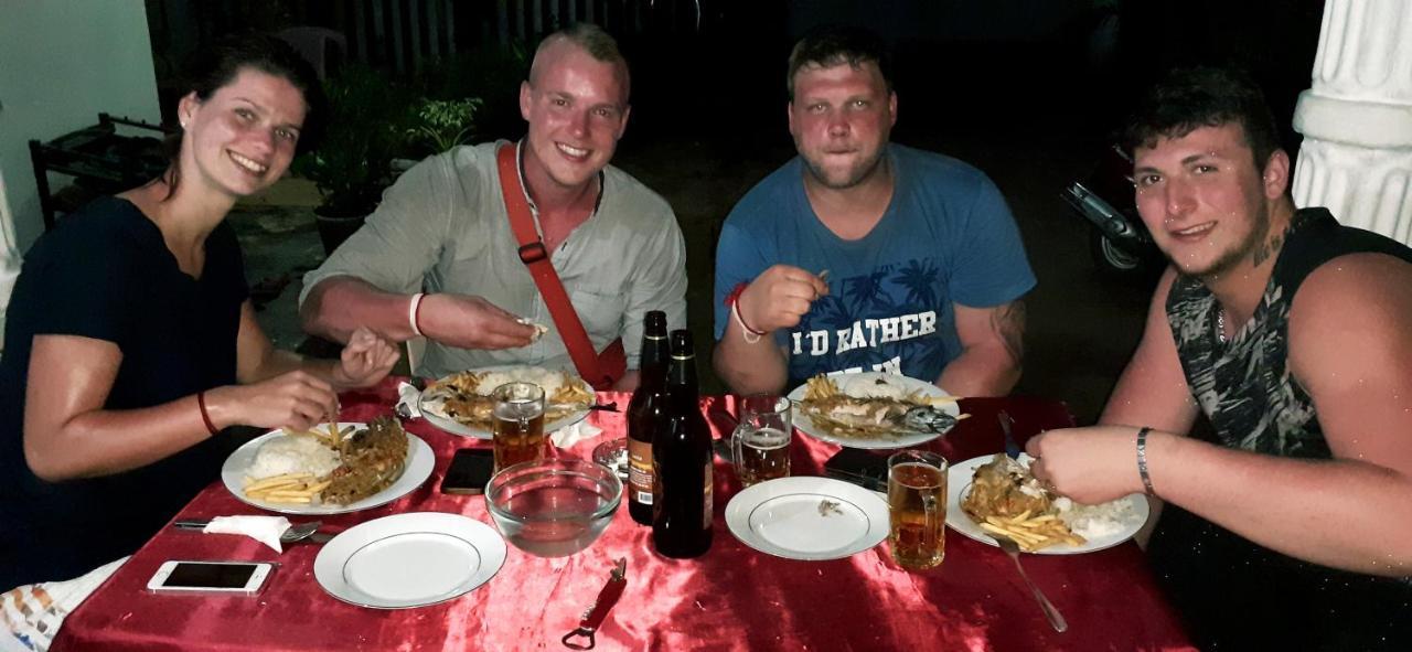 Chithra Homestay Тангале Екстериор снимка